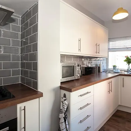 Fishermans - Sleeps 7 Holiday home